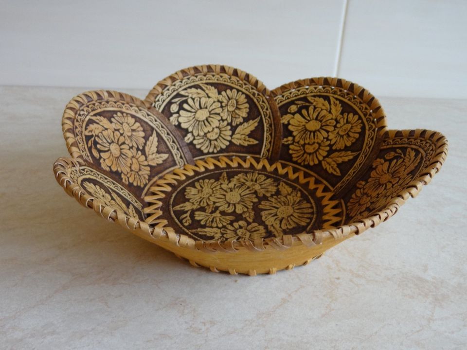 6-petal plate from birch bark assorted